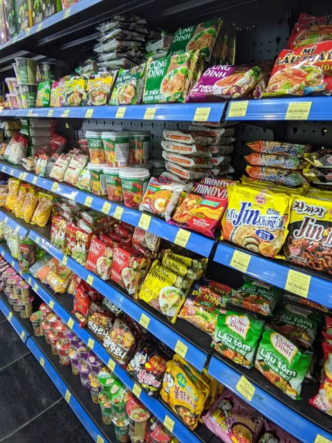 Supermercado no Vietnã